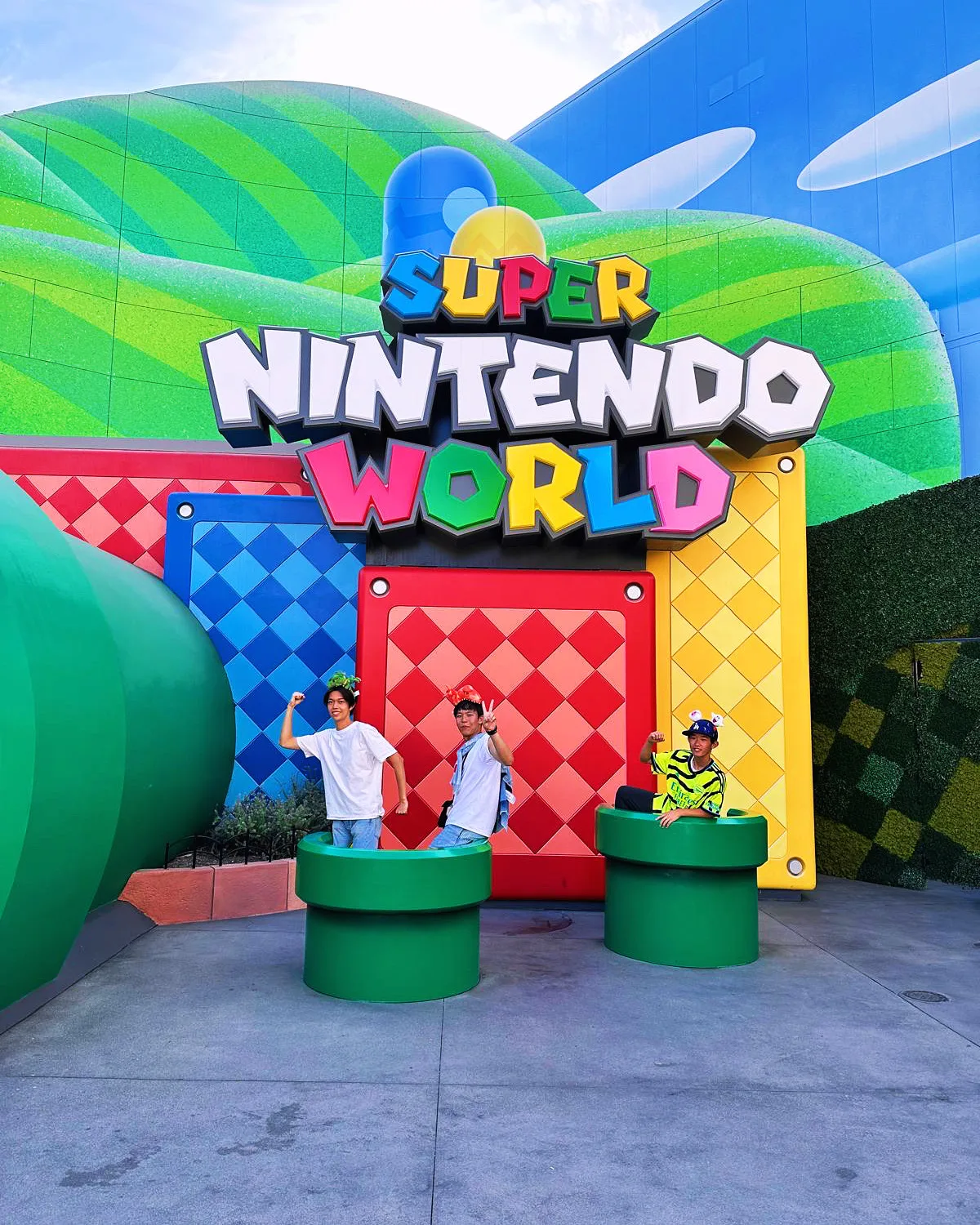 Students at the Super Nintendo World entrance at Universal Studios Hollywood